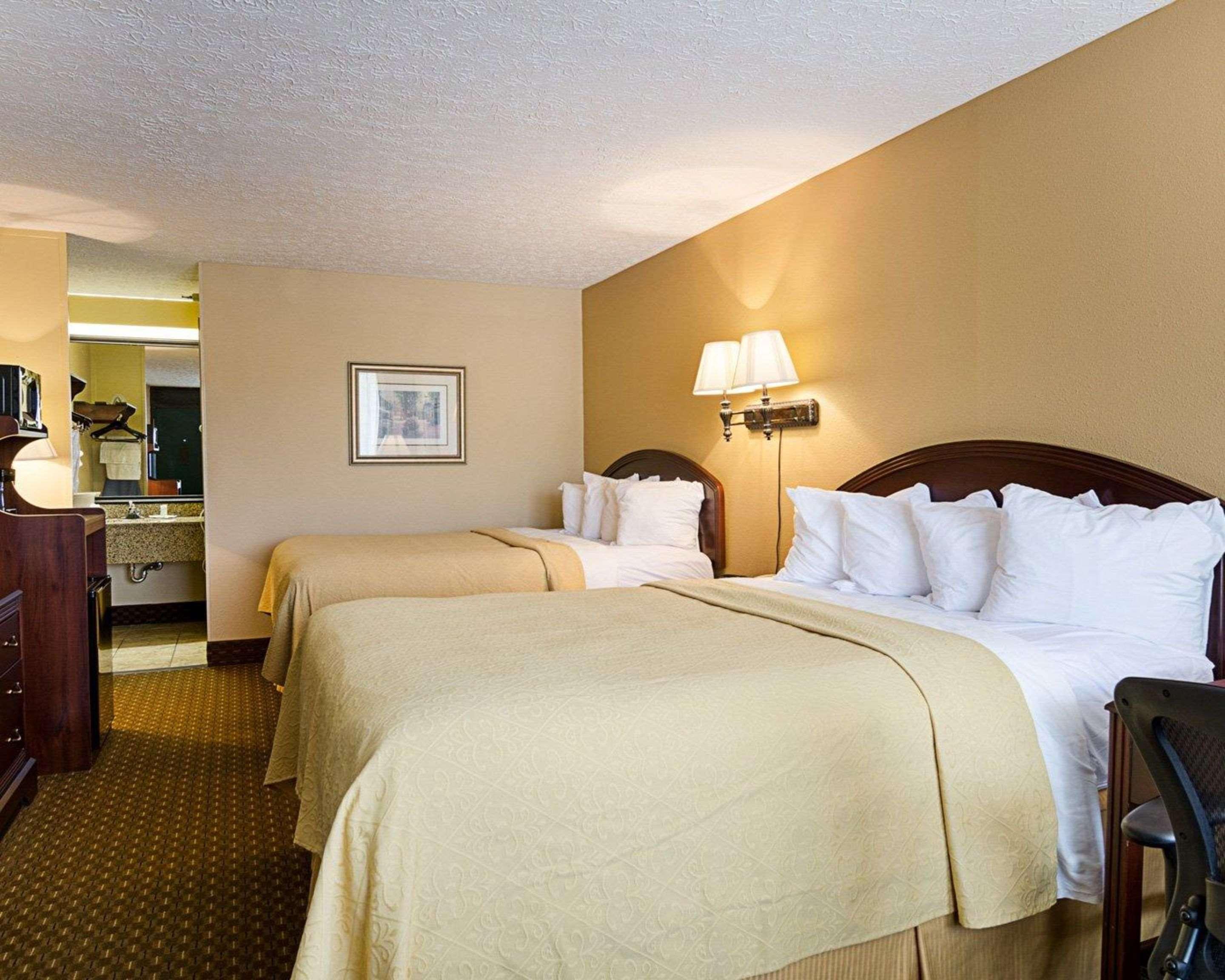 Quality Inn Lewisburg Luaran gambar