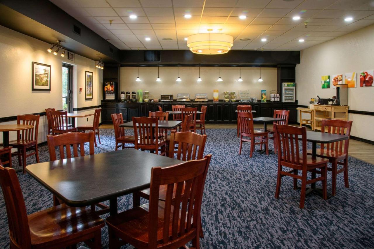 Quality Inn Lewisburg Luaran gambar