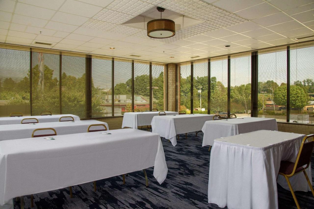 Quality Inn Lewisburg Luaran gambar