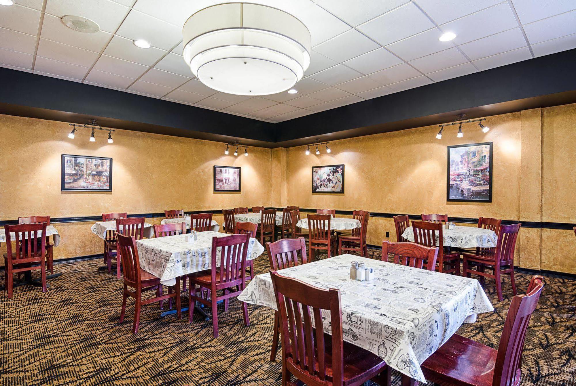 Quality Inn Lewisburg Luaran gambar