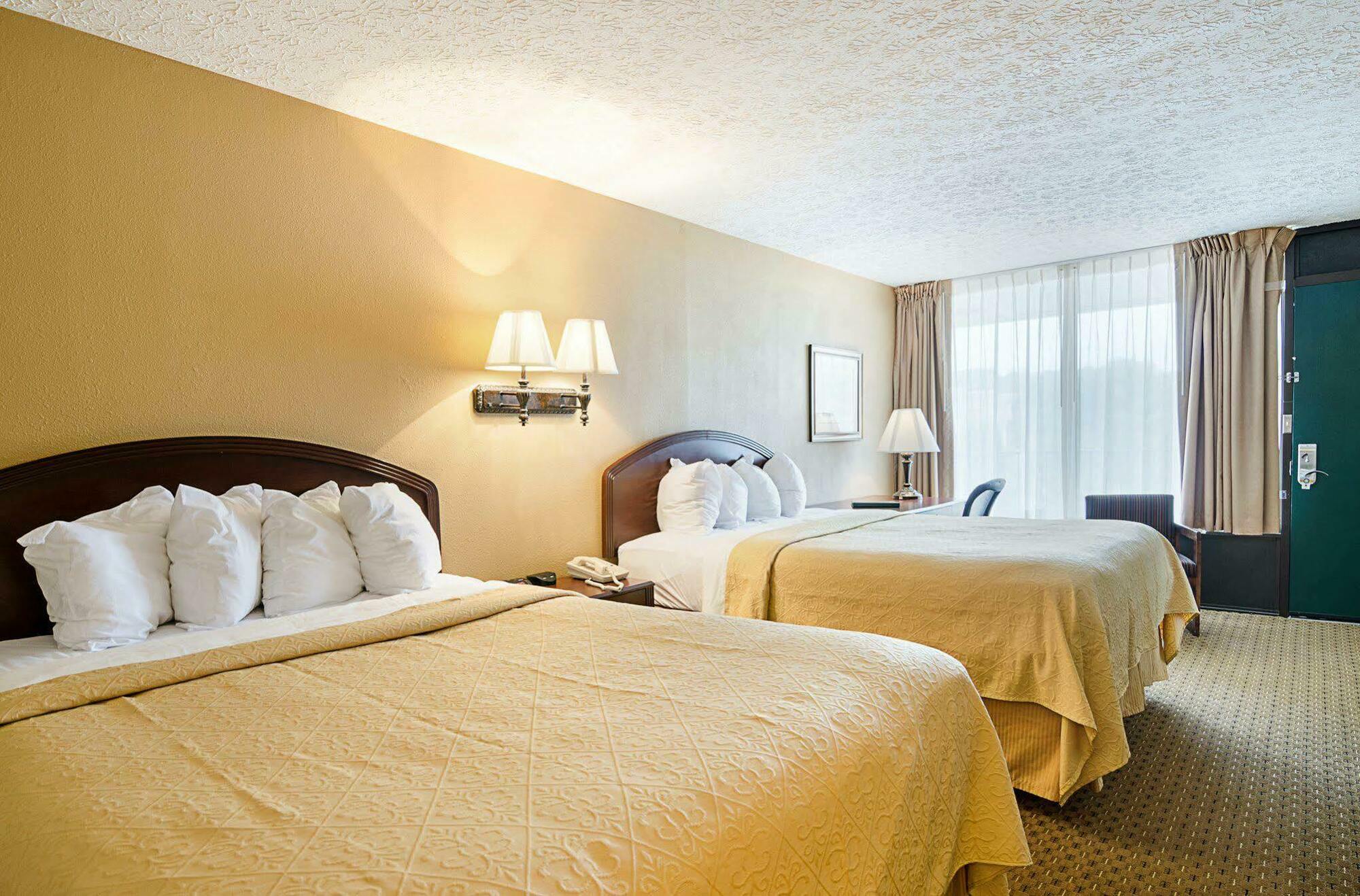 Quality Inn Lewisburg Luaran gambar